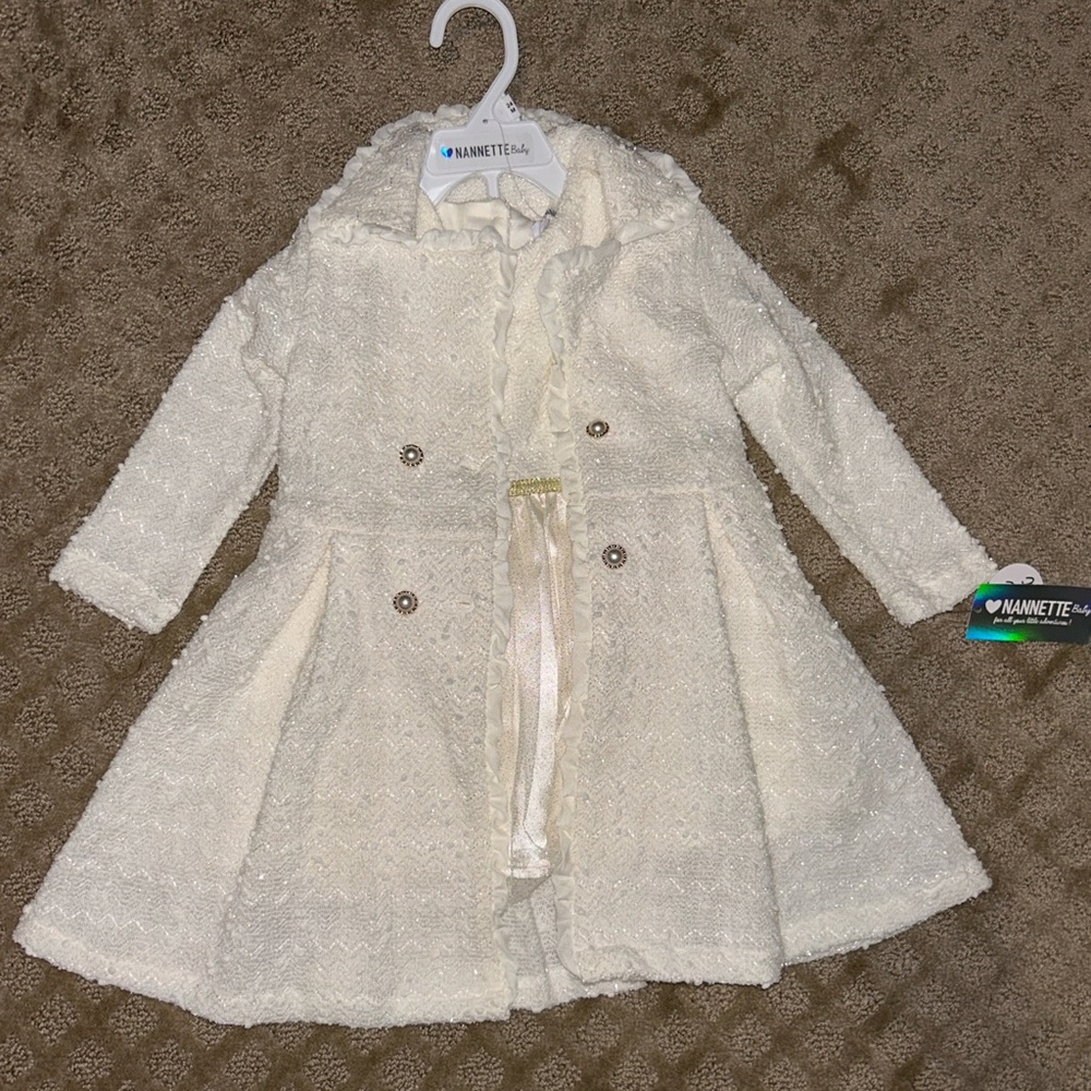 Girl’s 2T 24 months adorable white dress